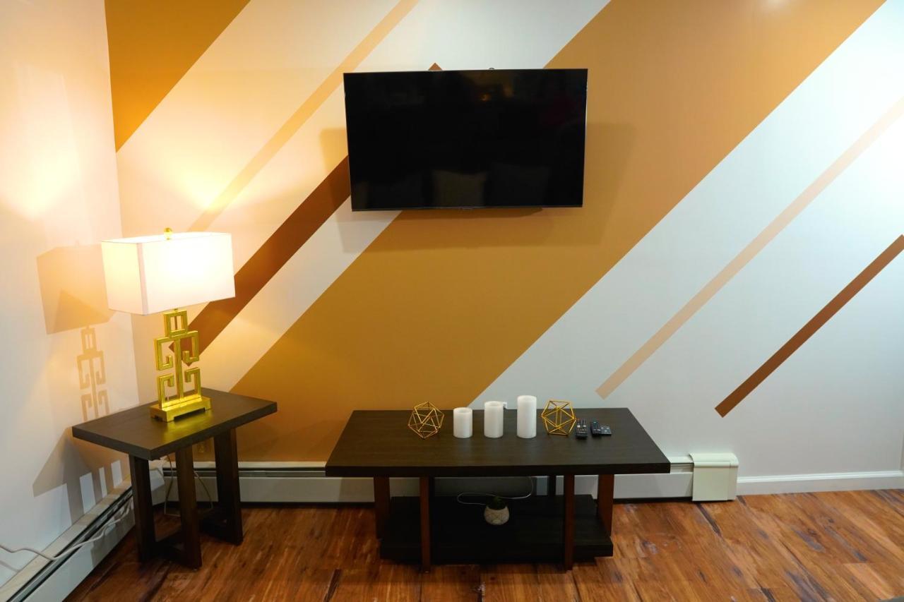Serene Escape Leave Worries Behind Apartment